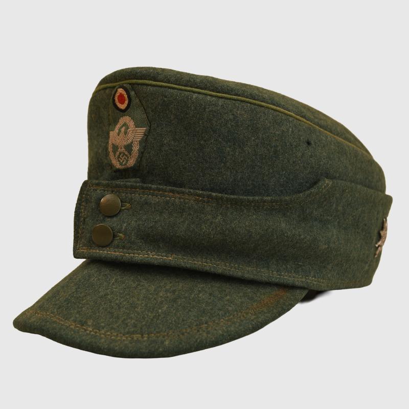 GERMAN WWII MOUNTAIN TROOPERS POLICE BERGMUTZE CAP.