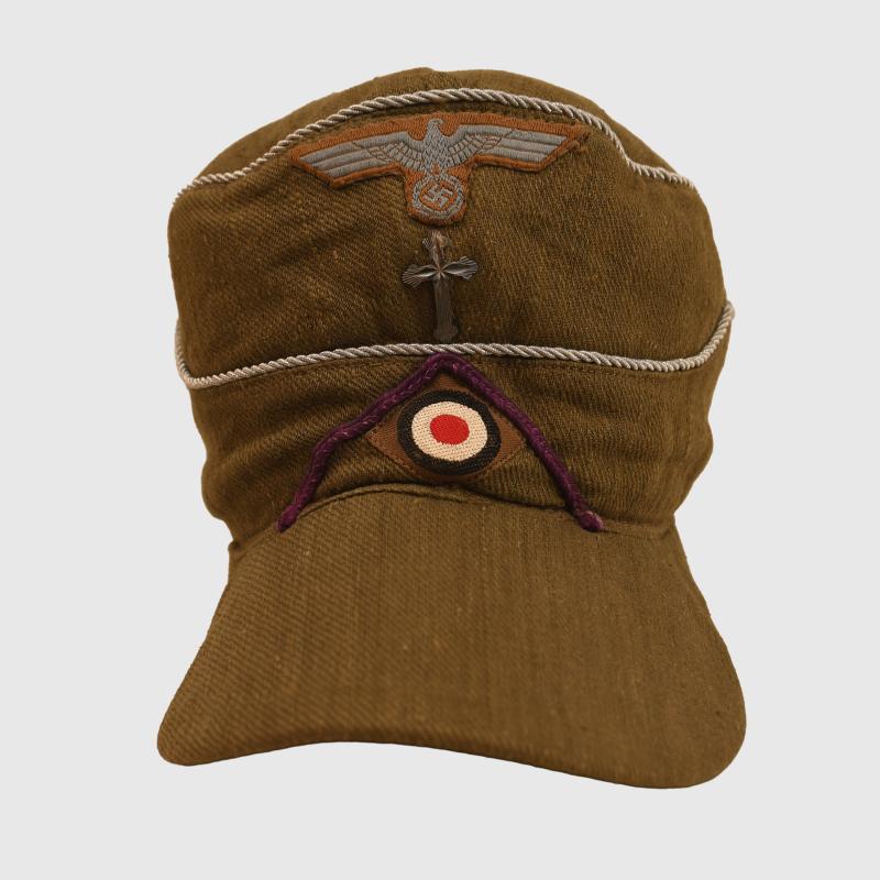 GERMAN WWII AFRIKAKORPS CHAPLAINS M.40 VISORED FIELD CAP.