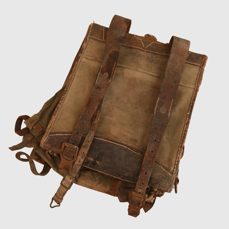 GERMAN WWI ALL CANVAS BACK PACK.