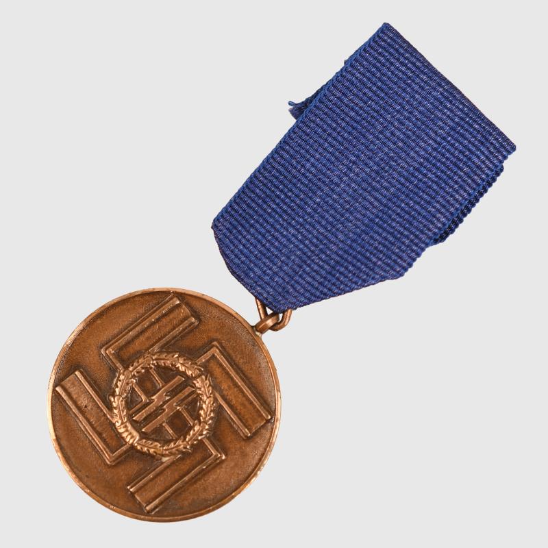GERMAN WWII SS EIGHT YEAR LONG SERVICE MEDAL.