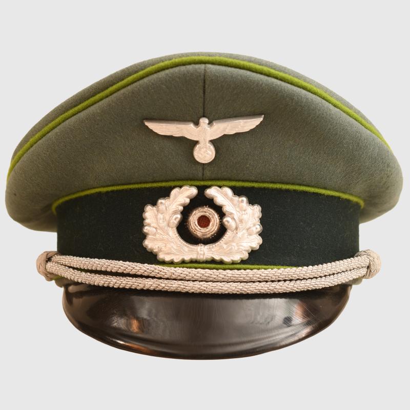 GERMAN WWII PANZER GRENADIER DOUBLE EREL MARKED OFFICERS VISOR CAP.
