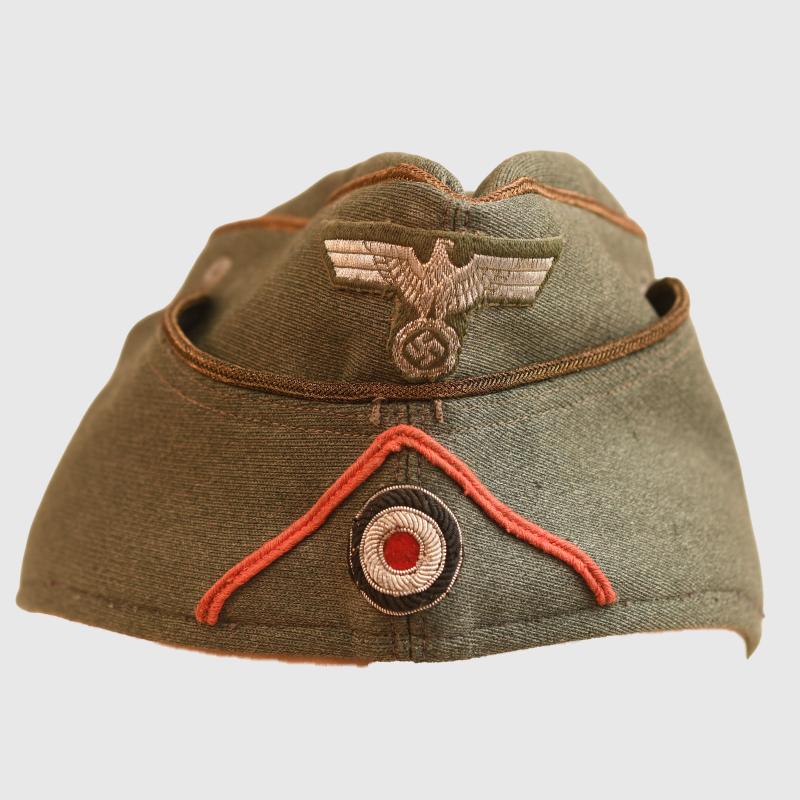 GERMAN WWII ARMY PANZER GENERALS OVERSEAS CAP.