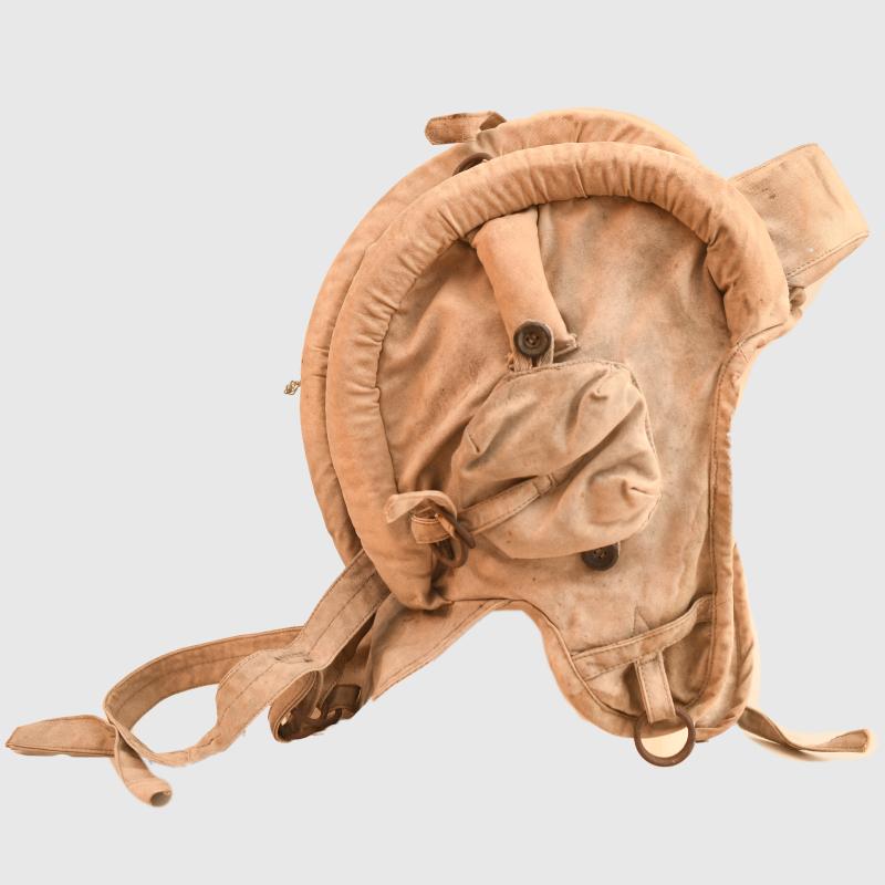 RUSSIAN WWII SUMMER WEIGHT TANKERS HELMET.