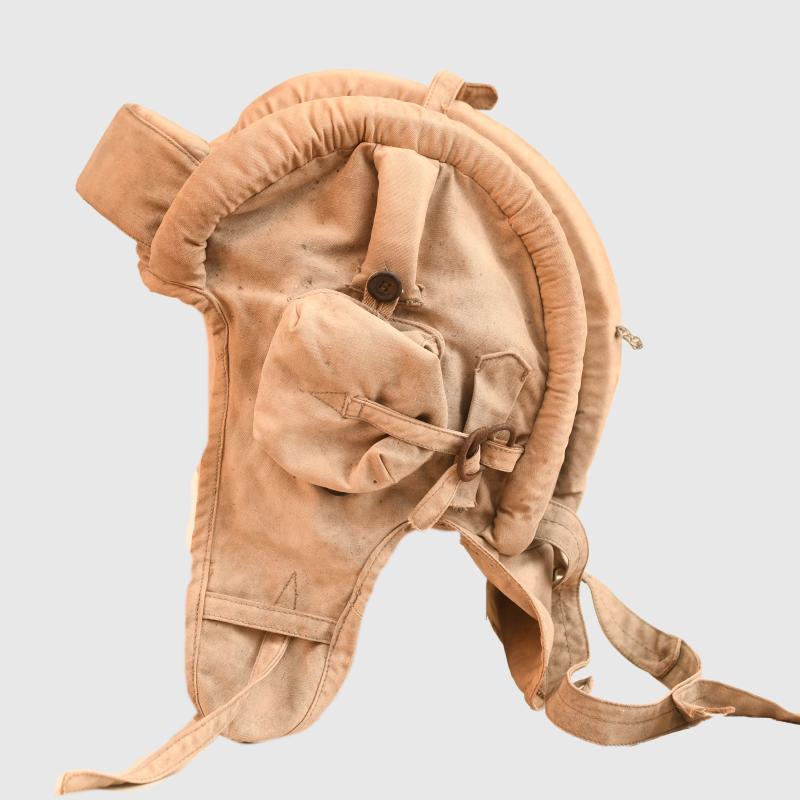 RUSSIAN WWII SUMMER WEIGHT TANKERS HELMET.