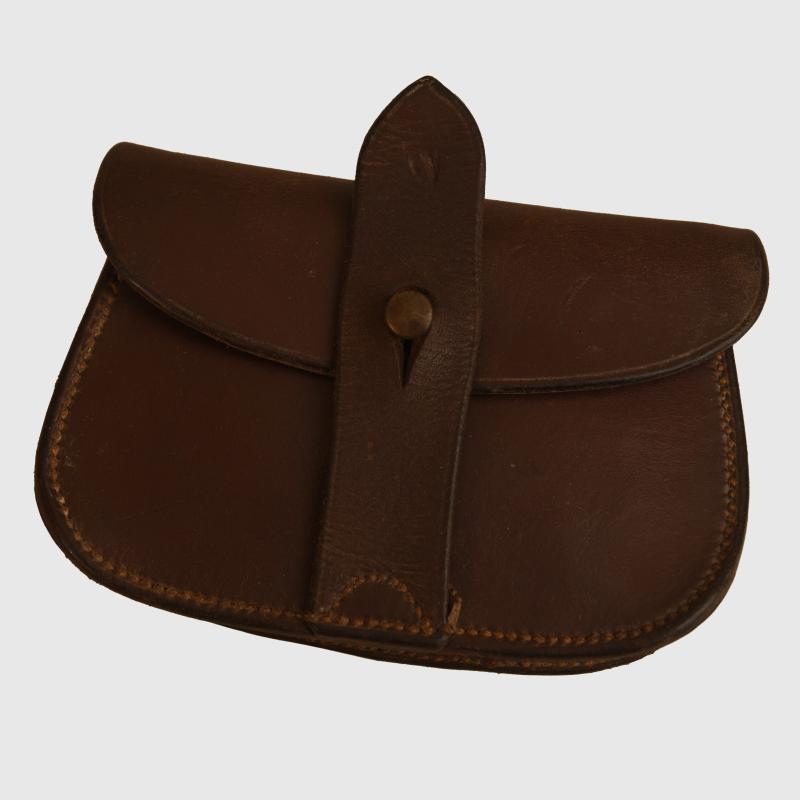 BRITISH WWI SAM BROWNE EQUIPMENT AMMUNITION POUCH.