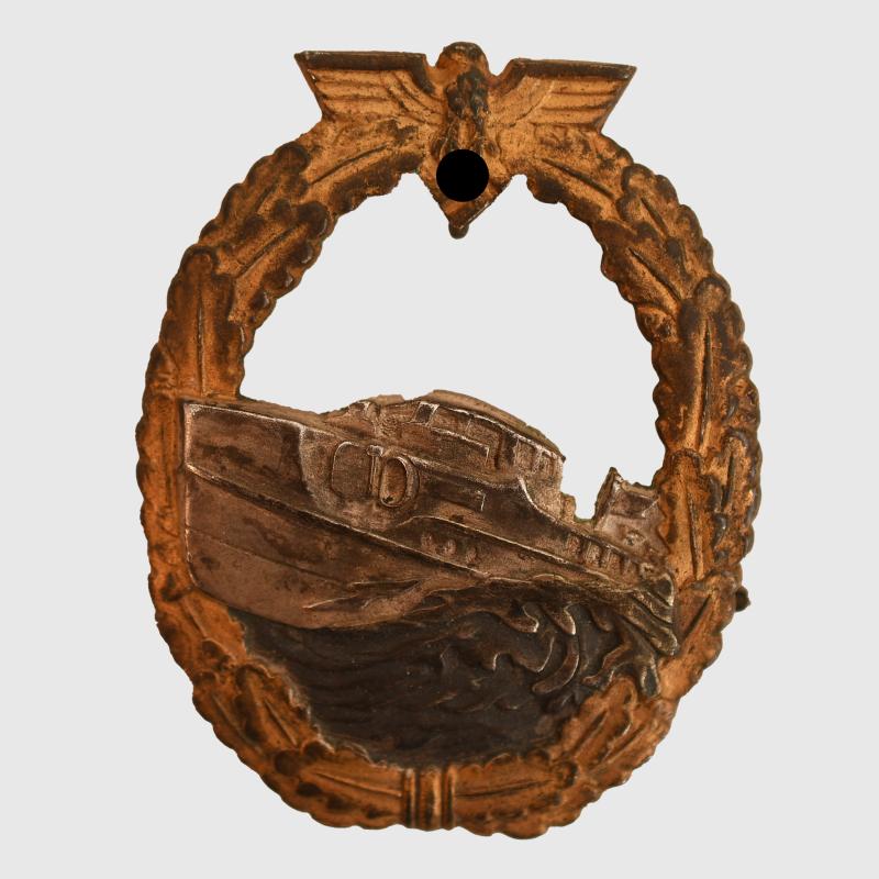 GERMAN WWII KRIEGSMARINE 1st PATT E BOAT BADGE.
