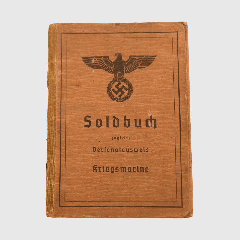 GERMAN WWII NAVAL SOLDBUCH COVER.