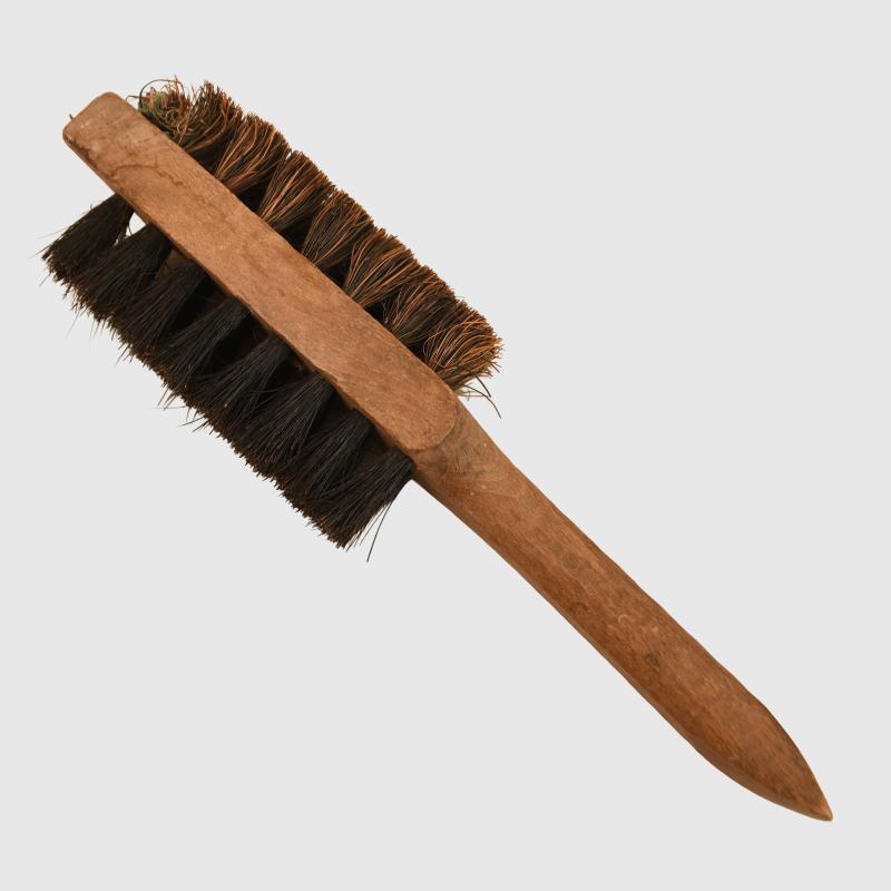 FRENCH WWII SOLDIERS PERSONAL KIT.