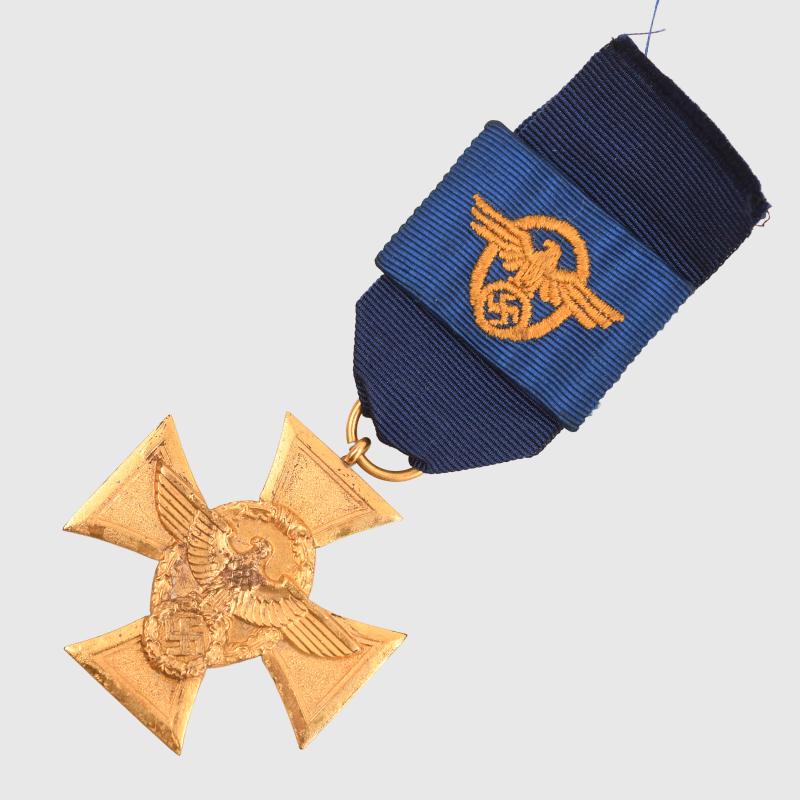 GERMAN WWII POLICE 18 YEAR LONG SERVICE MEDAL.
