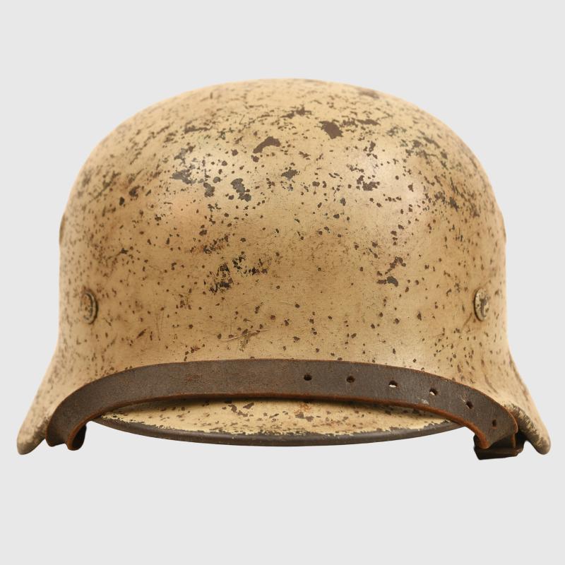 GERMAN WWII LUFTWAFFE ISSUED M.40 CAMOUFLAGE COMBAT HELMET.