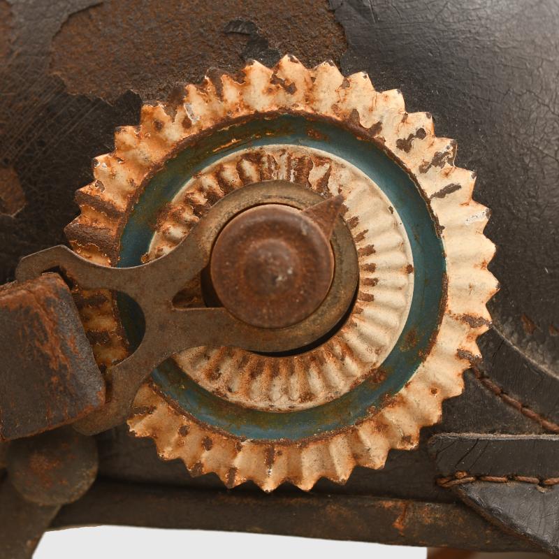 GERMAN WWI BAVARIAN ENLISTED CHEVAULEGER HELMET.