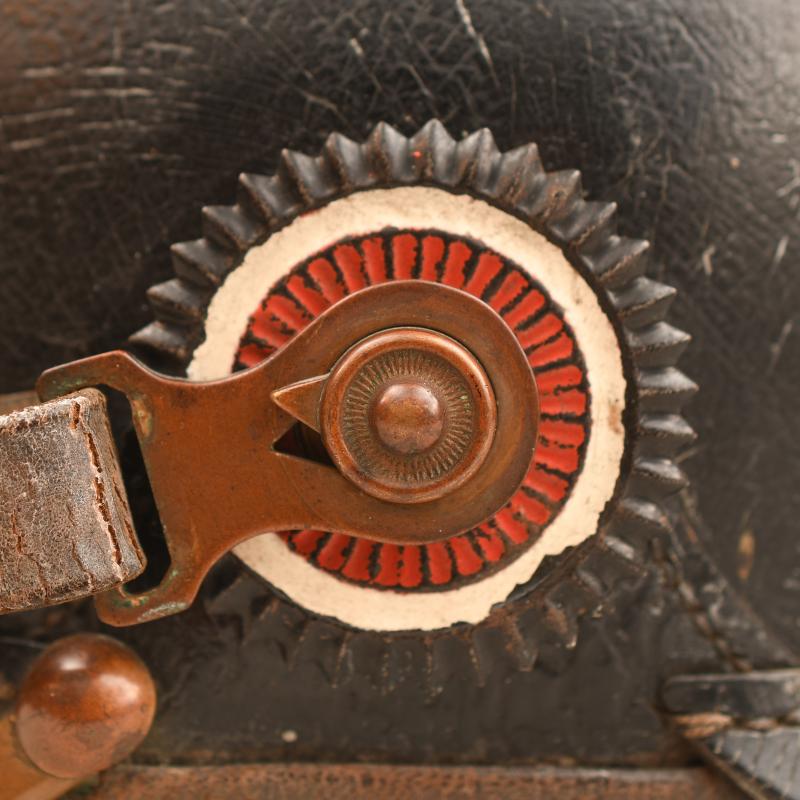 WWI IMPERIAL GERMAN MECKLENBURG SCHWERIN REGIMENT 90 ENLISTED RANKS PICKLEHAUBE.