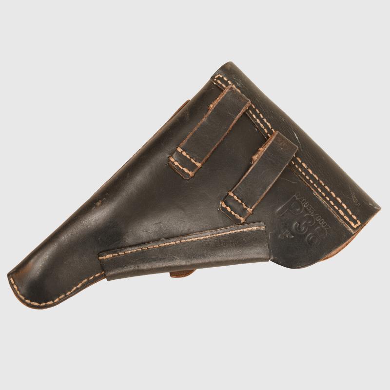 GERMAN WWII P 38 PISTOL HOLSTER.