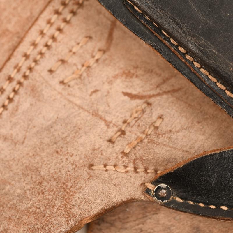GERMAN WWII P 38 PISTOL HOLSTER.