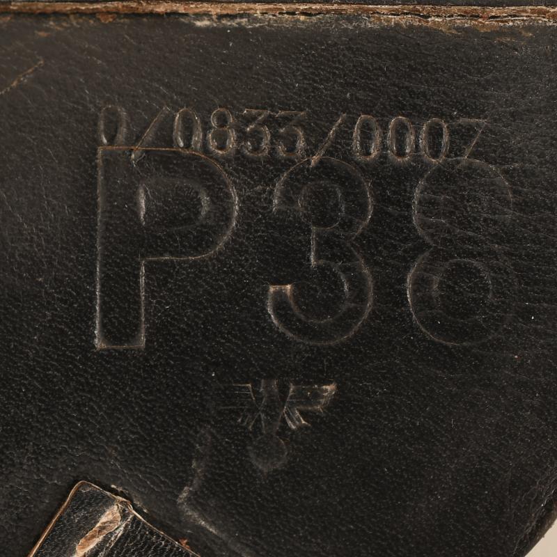 GERMAN WWII P 38 PISTOL HOLSTER.