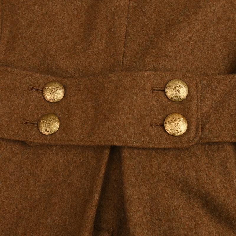 GERMAN WWII NSDAP OBER-GEMEINSCHAFTSLEITER (SENIOR COMMUNITY LEADER) GAU LEVEL OVERCOAT.