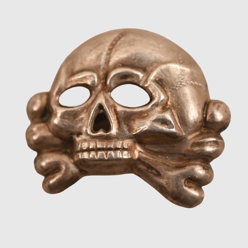 GERMAN WWII WAFFEN AND ALLGEMEINE SS JAWLESS SKULL.