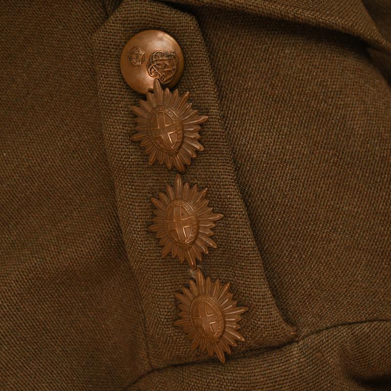 BRITISH WWI 1ST LIFEGUARDS CAPTAINS M.16 TUNIC.