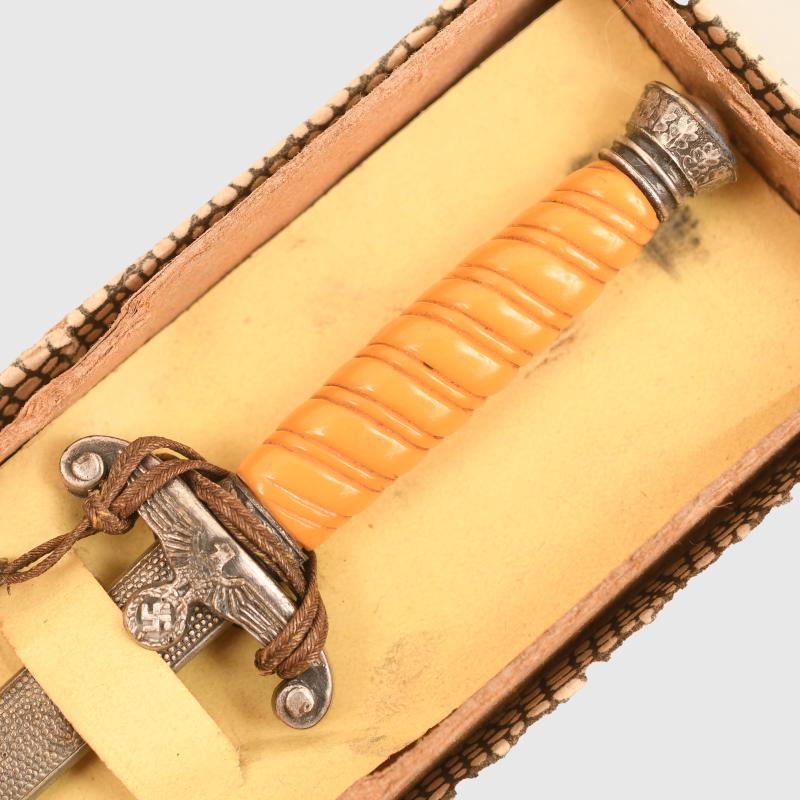 GERMAN WWII MINIATURE ARMY DAGGER, BOXED.