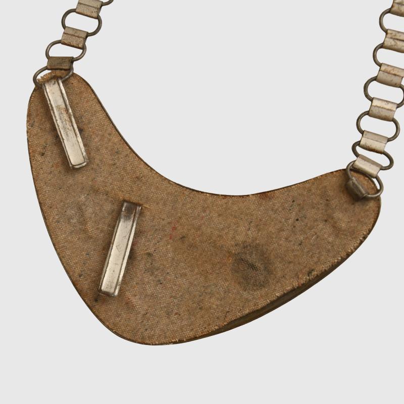 GERMAN WWII FELDGENDARMERIE GORGET.