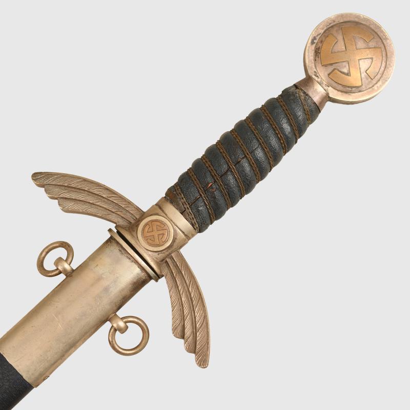 GERMAN WWII LUFTWAFFE OFFICERS SWORD.