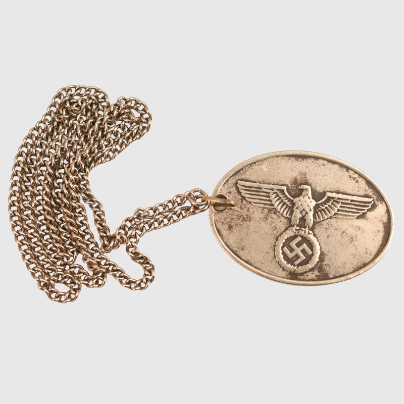 GERMAN WWII GEHEINE STAATSPOLIZEI (GESTAPO) WARRANT DISC.