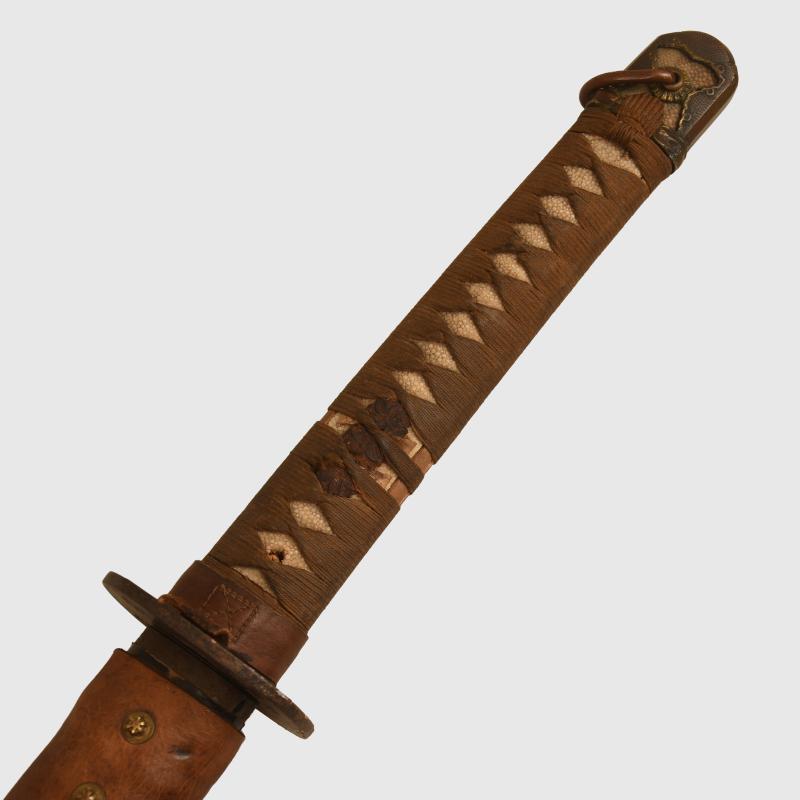 JAPANESE WWII OFFICERS COMBAT SWORD.