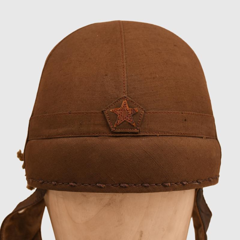 JAPANESE WWII TANKERS HELMET WITH ULTRA RARE GOGGLES.