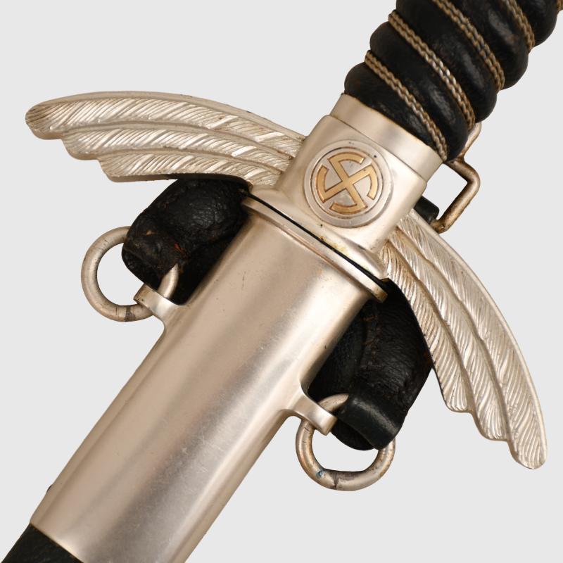 GERMAN WWII LUFTWAFFE OFFICERS SWORD.