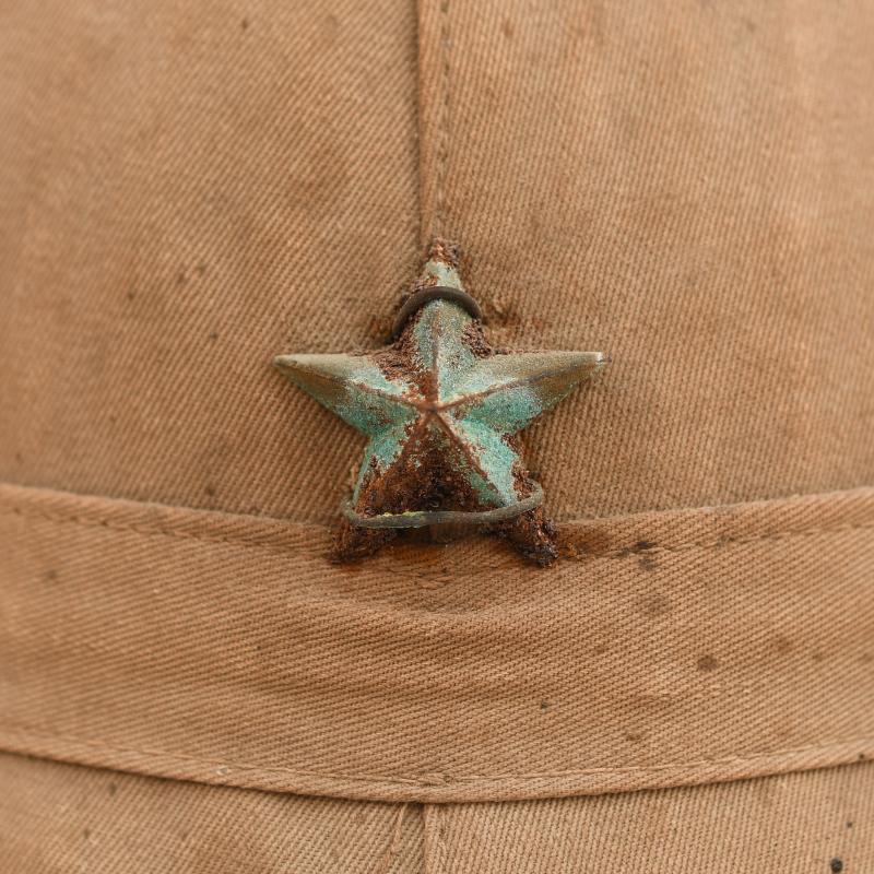 JAPANESE WWII 1ST MODEL TROPICAL PITH HELMET.