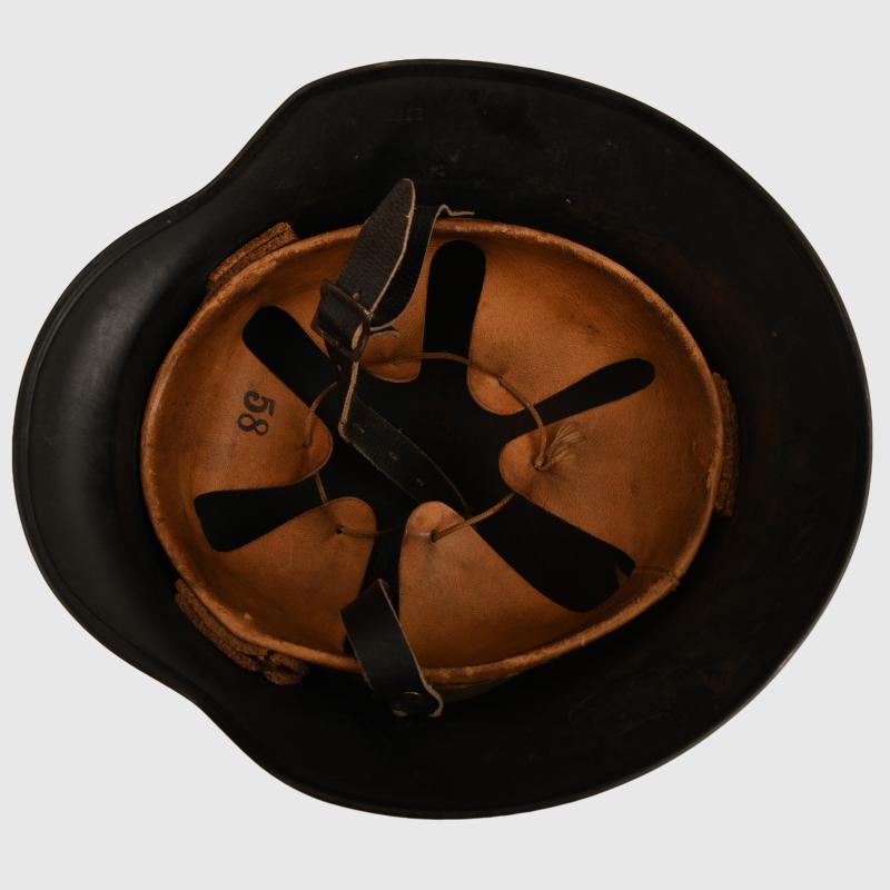 GERMAN WWII POLICE M.40 BEADED DOUBLE DECAL SEMI COMBAT HELMET WITH NON BORDERED DECAL.