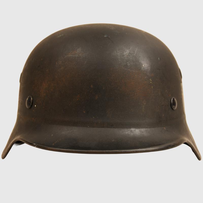 GERMAN WWII POLICE M.40 BEADED DOUBLE DECAL SEMI COMBAT HELMET WITH NON BORDERED DECAL.
