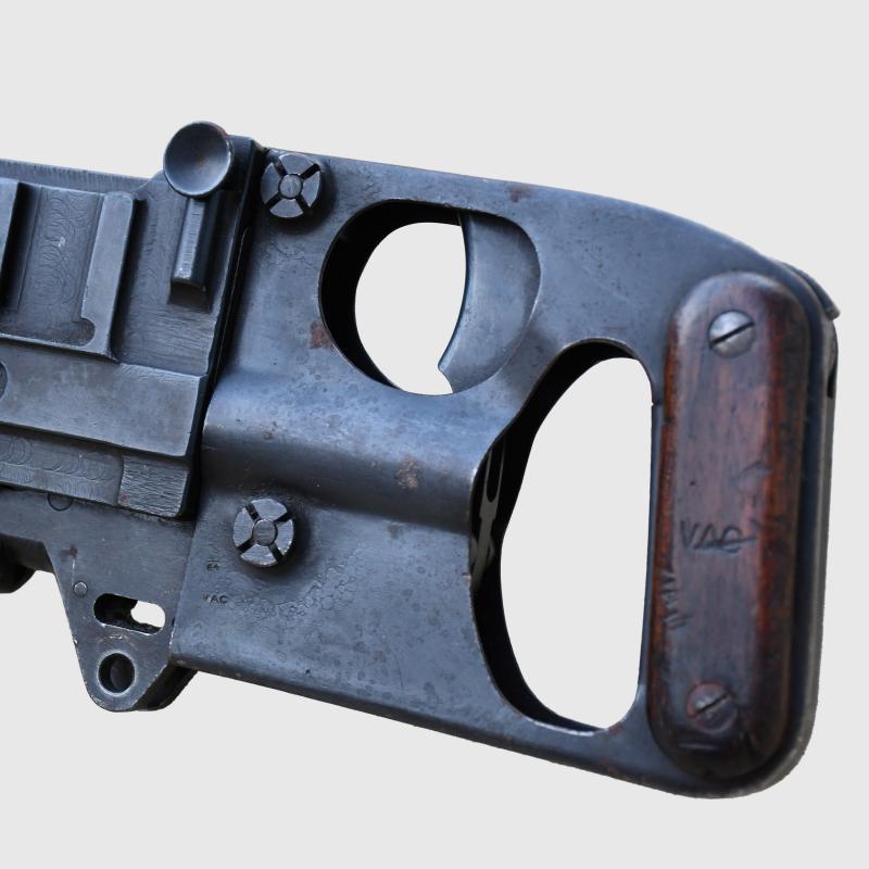 BRITISH WWII VICKERS K GUN, DE-ACTIVATED.