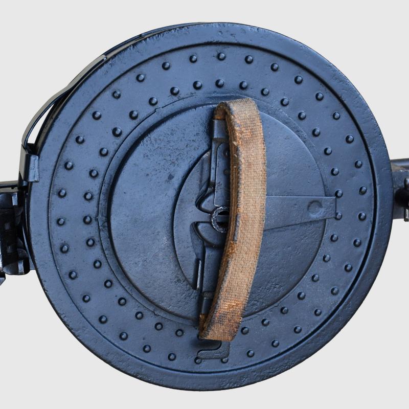 BRITISH WWII VICKERS K GUN, DE-ACTIVATED.