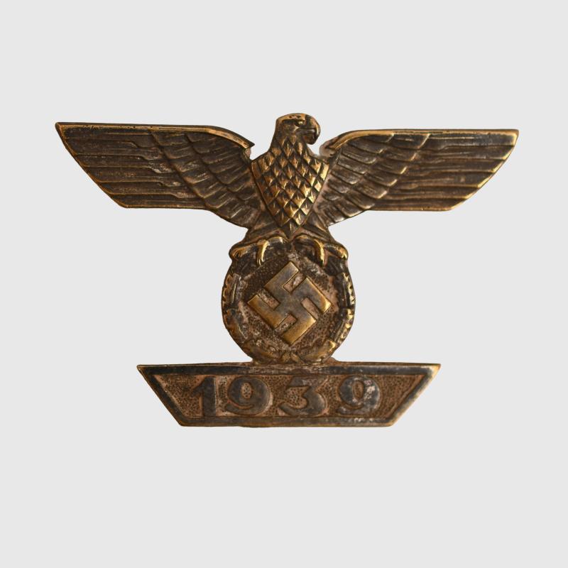 GERMAN WWII BAR TO THE IRON CROSS FIRST CLASS.