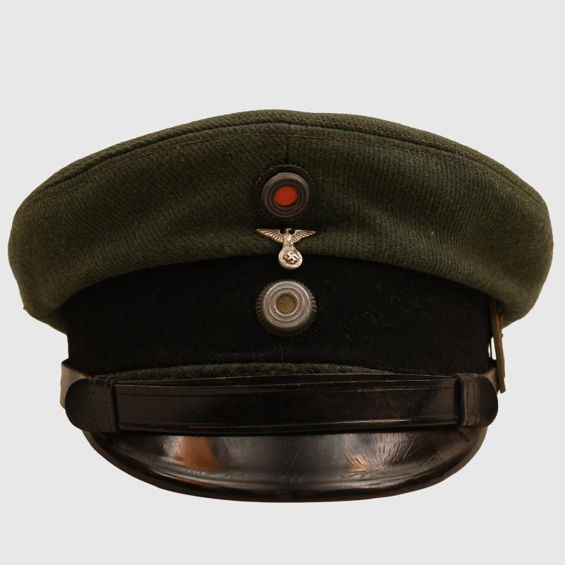 GERMAN WWII STALHELMBUND VISOR CAP.