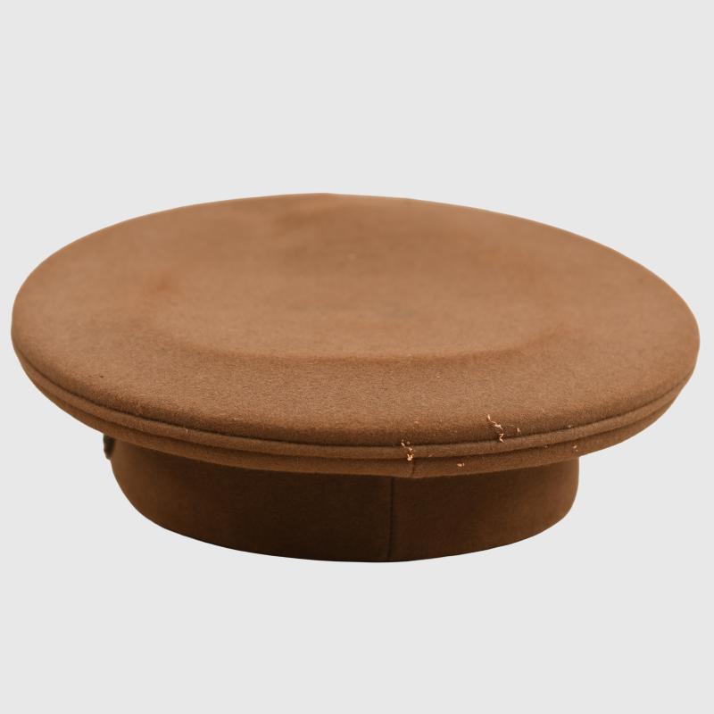 BRITISH WWII MID WAR PERIOD NORHAMPTONSHIRE REGIMENT OFFICERS VISOR CAP.