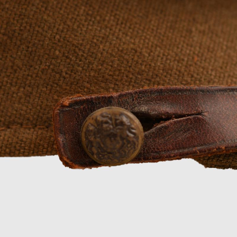 BRITISH WWII WEST RIDING REGIMENT OFFICERS VISOR CAP.