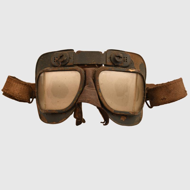 BRITISH WWII RAF MARK 7 FLYING GOGGLES.