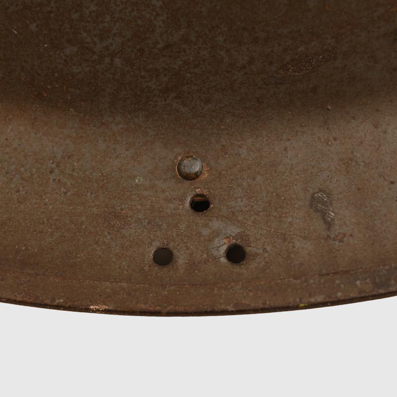 BRITISH WWII GENERAL POST OFFICE BRODIE HELMET.