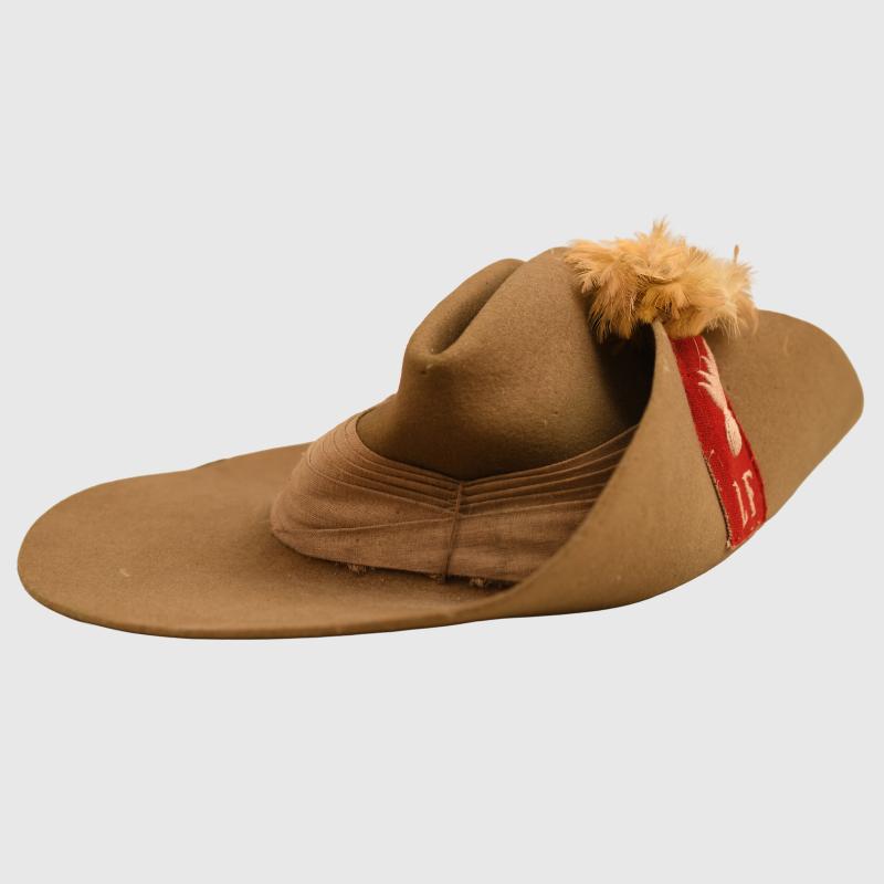 BRITISH WWII LANCASHIRE FUSILIERS SOUTH EAST ASIA SLOUCH CAP.
