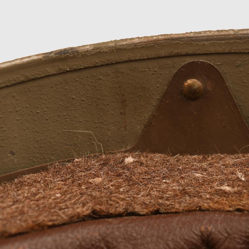 BRITISH WWII DISPATCH RIDERS 1942 DATED MINT CONDITION HELMET.