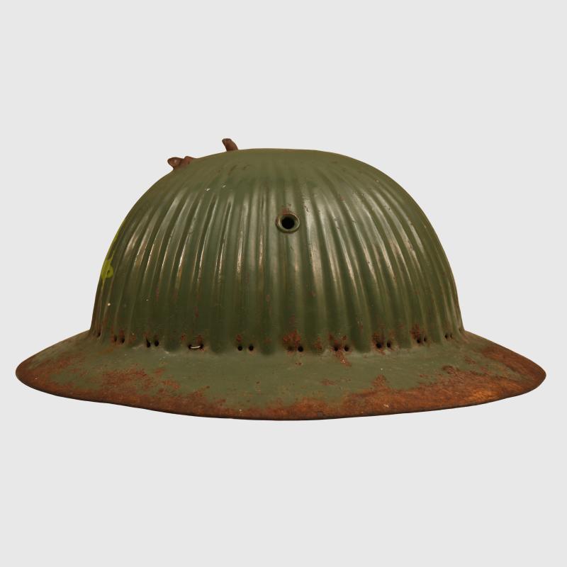 PORTUGUESE SPANISH CIVIL WAR COMBAT HELMET.