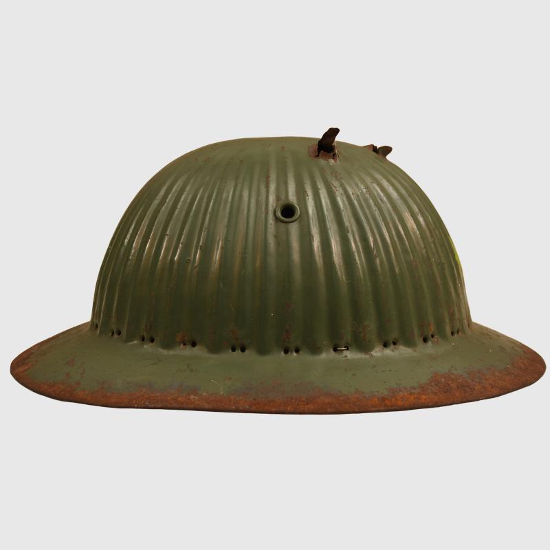 PORTUGUESE SPANISH CIVIL WAR COMBAT HELMET.
