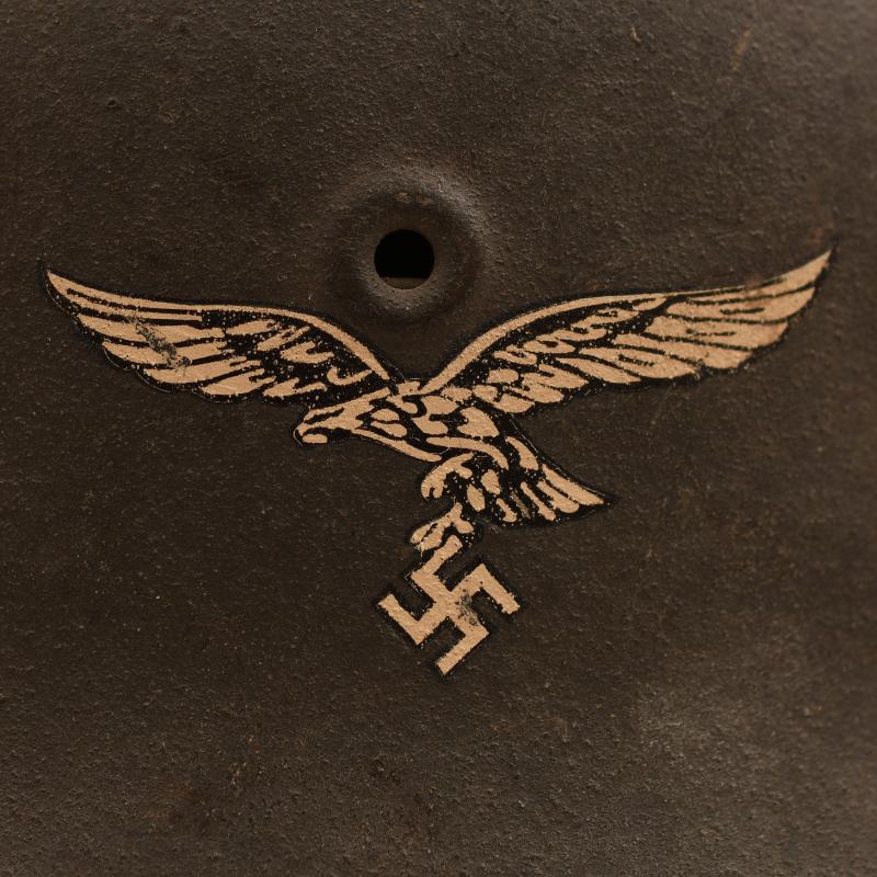 GERMAN WWII LUFTWAFFE SINGLE DECAL M.42 COMBAT HELMET WITH VERY LITTLE WEAR USE.