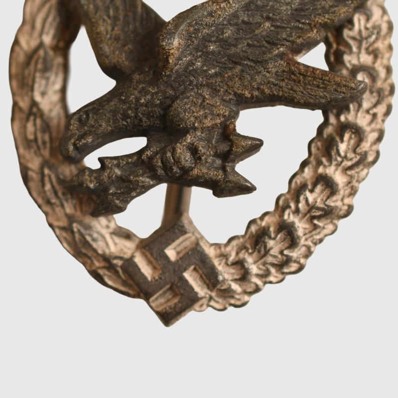 GERMAN WWII LUFTWAFFE RADIO OPERATOR/AIRGUNNER BADGE.