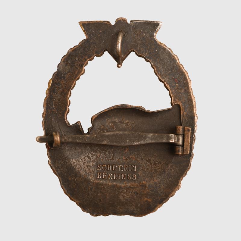 GERMAN WWII KRIEGSMARINE E BOAT BADGE