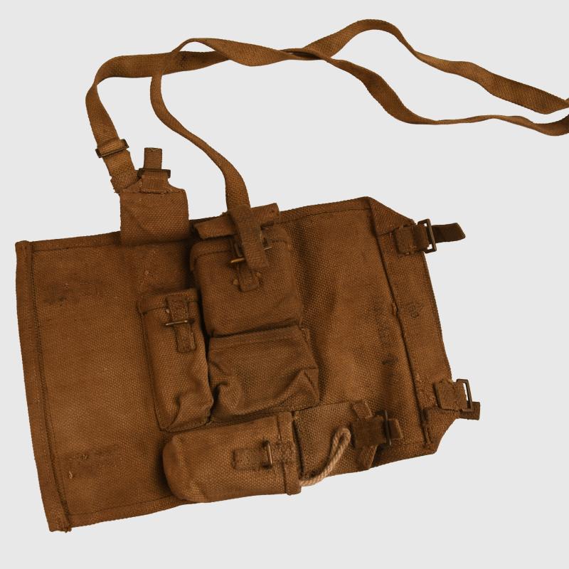 BRITISH WWII BREN GUN CLEANING KIT.