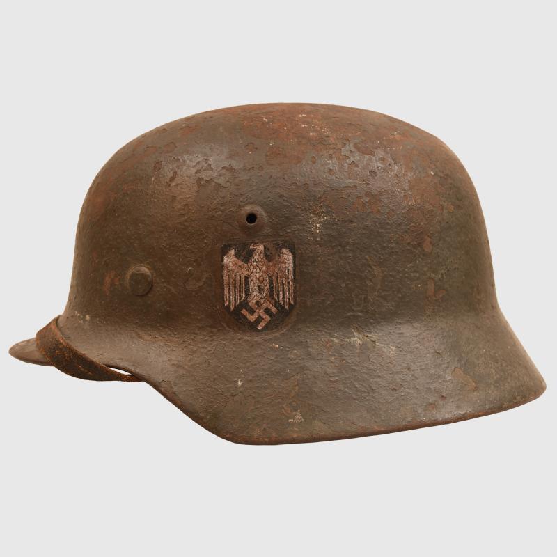 GERMAN WWII ARMY M.35 DOUBLE DECAL COMBAT HELMET