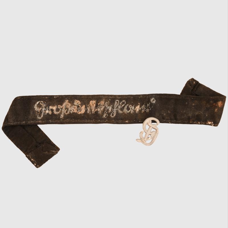 GERMAN WWII GROSS DEUTSCHLAND OFFICERS CUFF TITLE AND SHOULDER CIPHER.